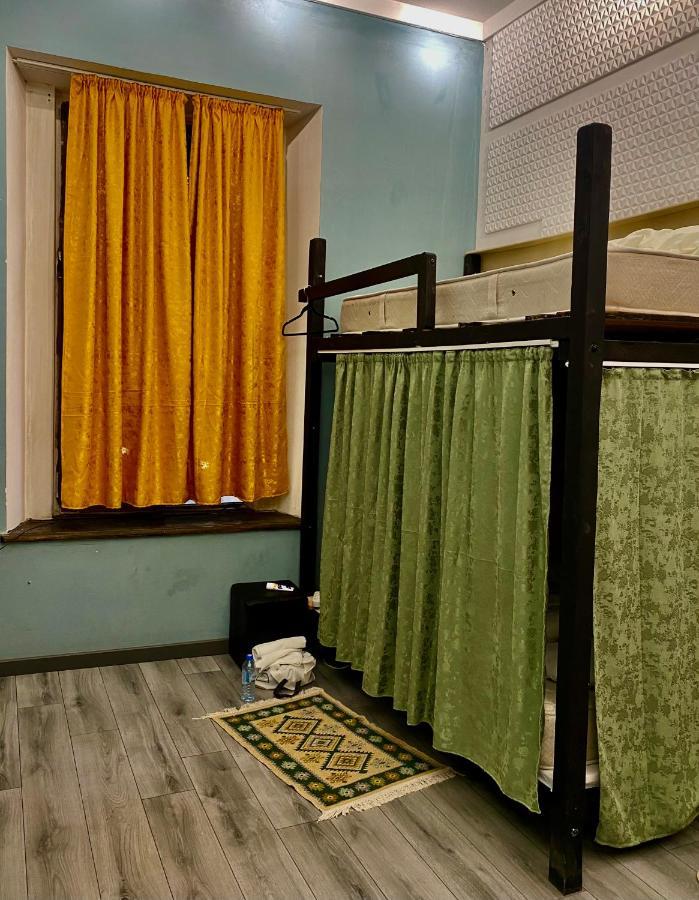 Communication Hostel باتومي المظهر الخارجي الصورة